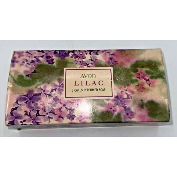Vintage Avon Lilac Cake Perfumed Soaps Set of 3 Guest Soap Decorative Soap - Picture 6 of 8